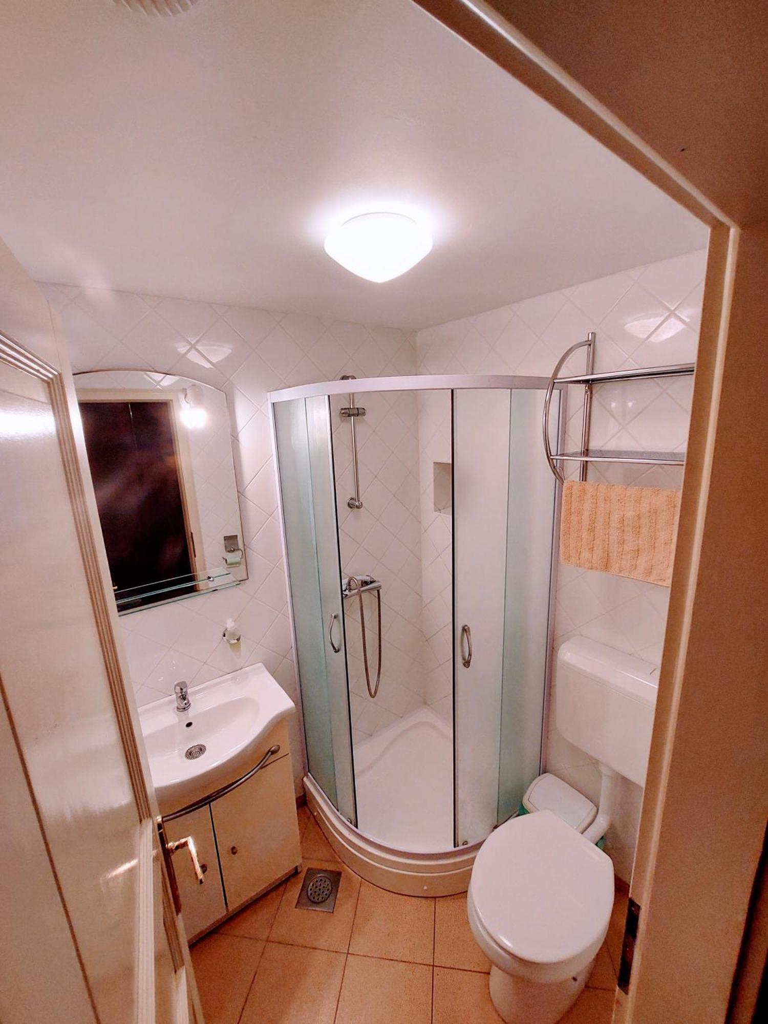 Apartment Valetovi Štanjel Стая снимка