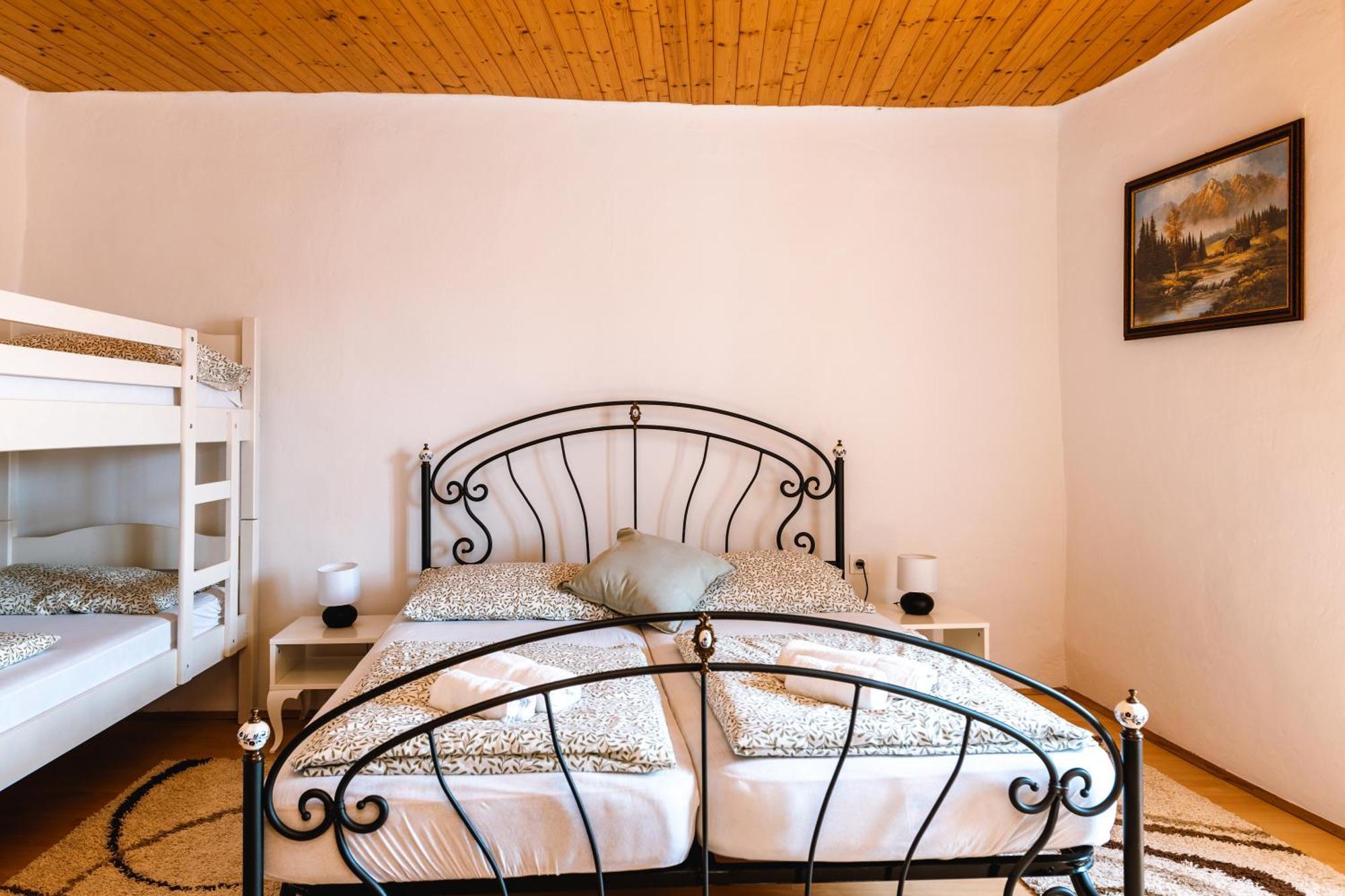 Apartment Valetovi Štanjel Екстериор снимка