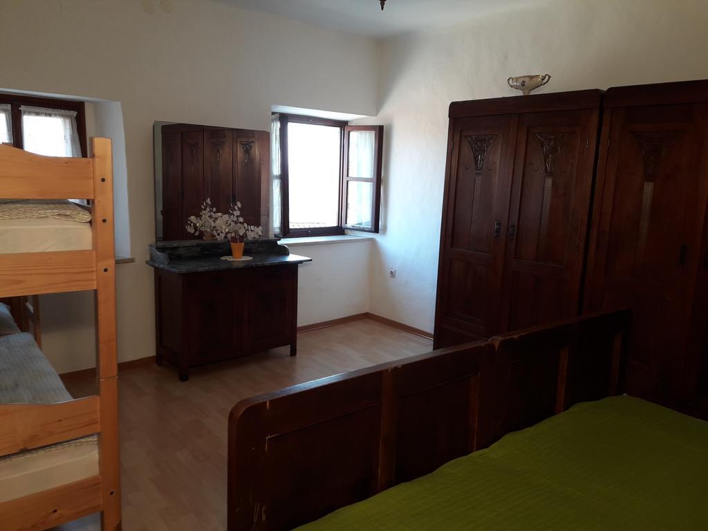 Apartment Valetovi Štanjel Екстериор снимка